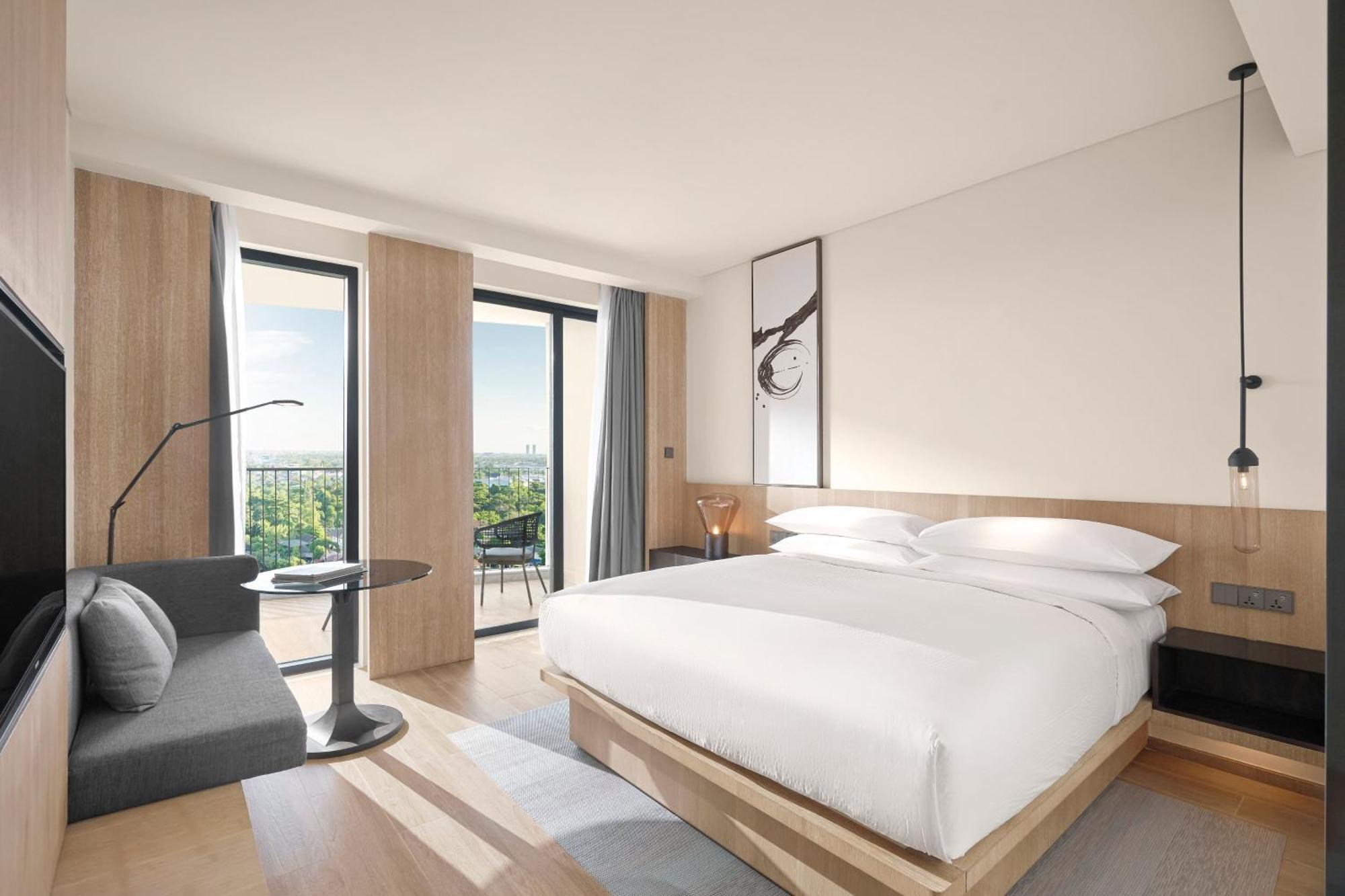 Fairfield By Marriott South Binh Duong Hotel Thuan An Exterior photo