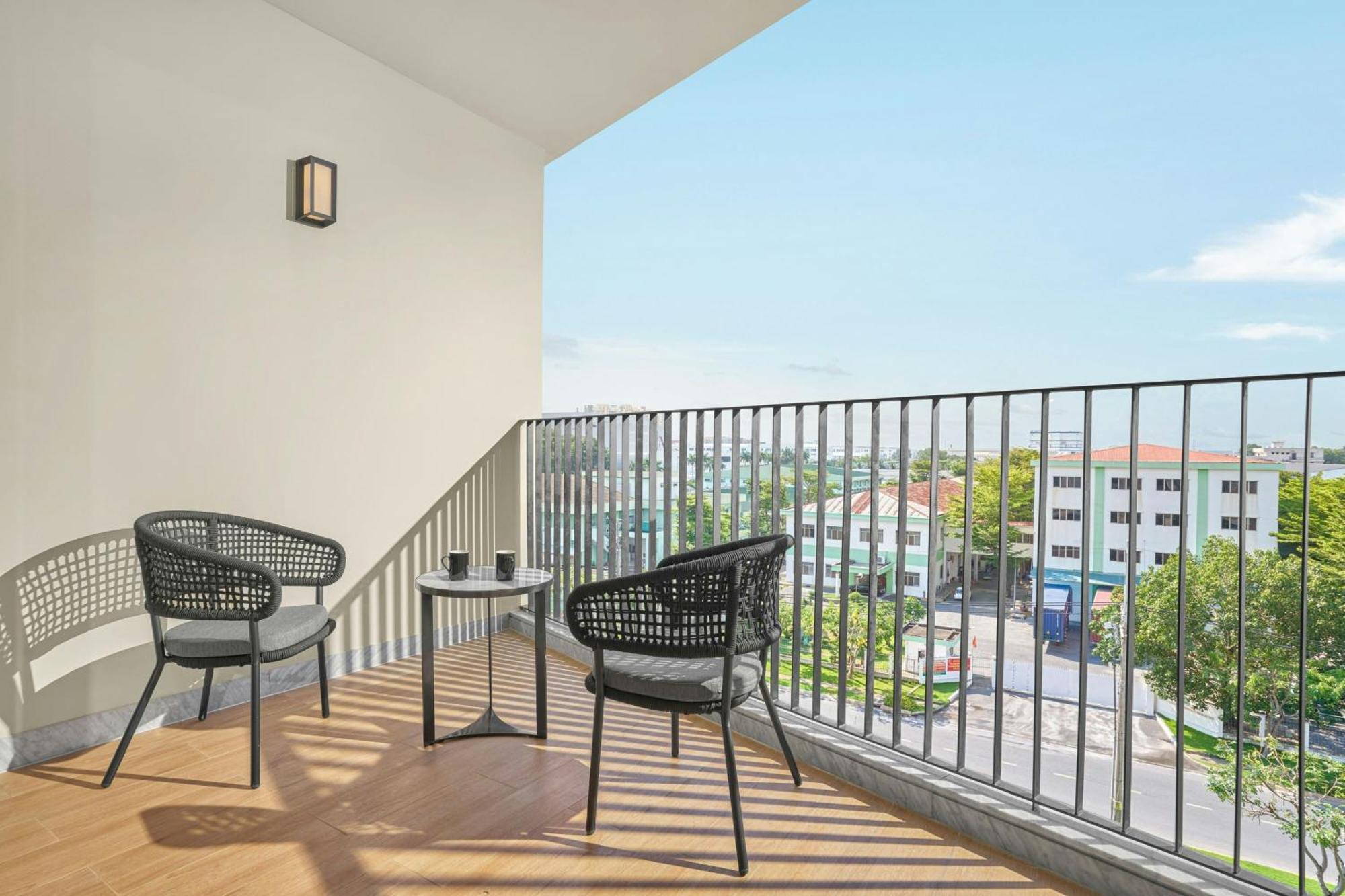 Fairfield By Marriott South Binh Duong Hotel Thuan An Exterior photo