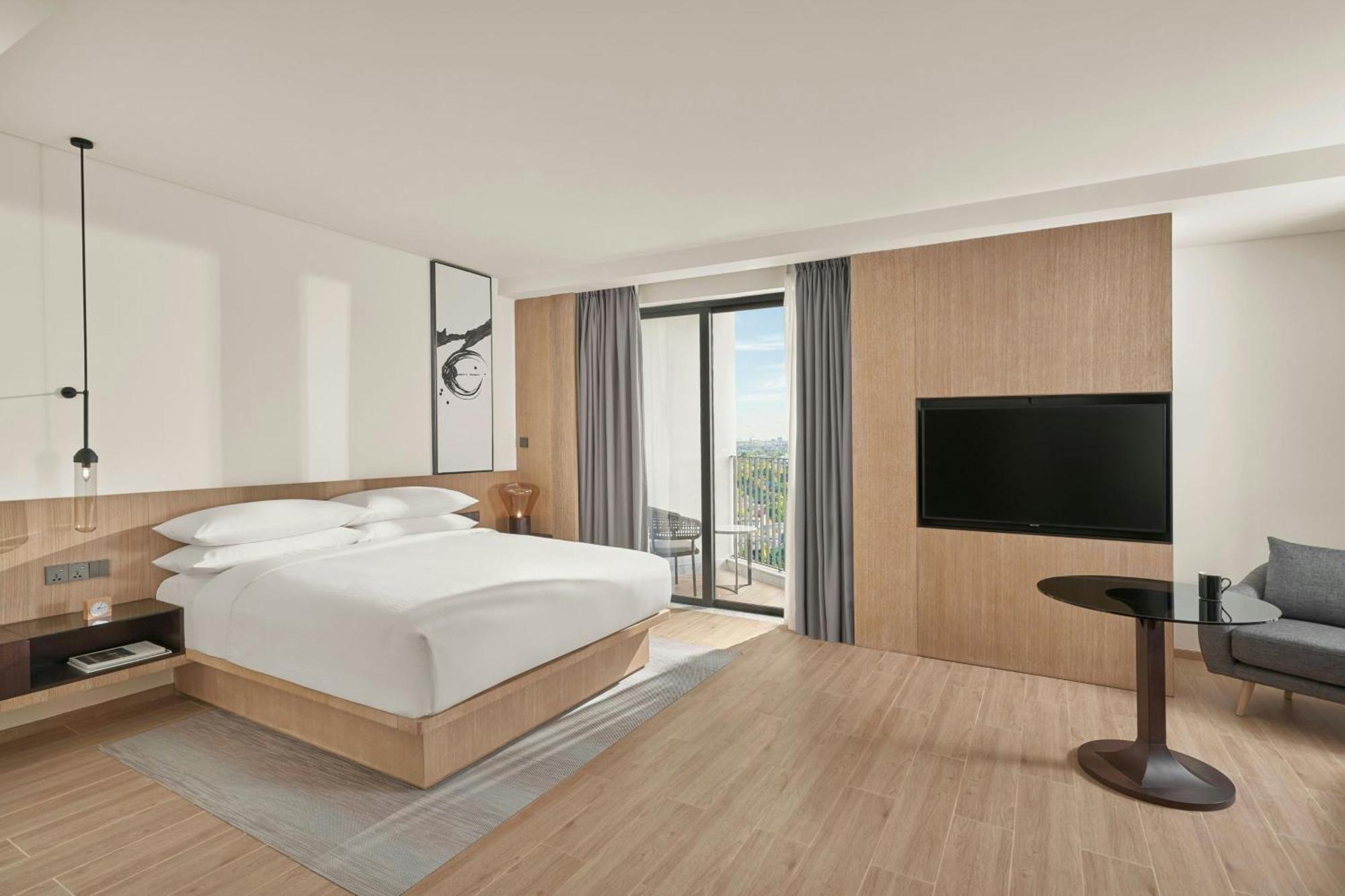 Fairfield By Marriott South Binh Duong Hotel Thuan An Exterior photo